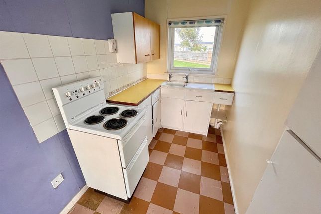 112 Sunbeach, California Road, Great Yarmouth photo 3