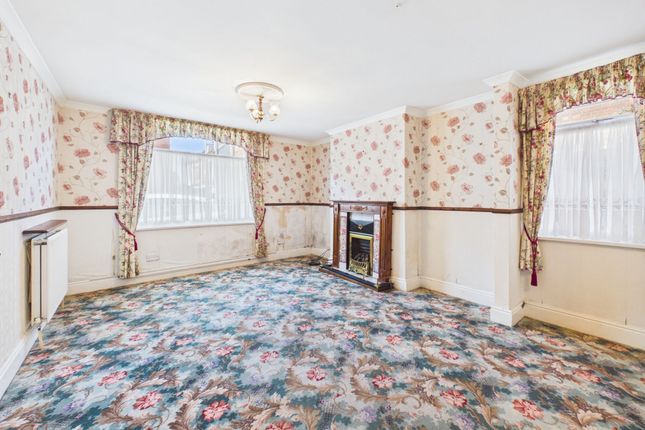 5 Sherburn Street, Hull photo 3