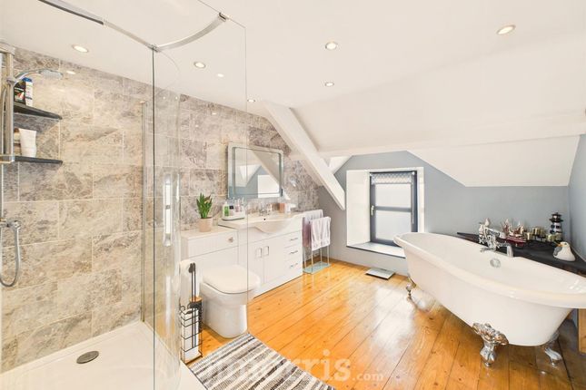 69 St. Davids Road, Haverfordwest photo 4