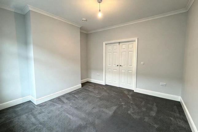 12 Hilton Street, Barnsley photo 3