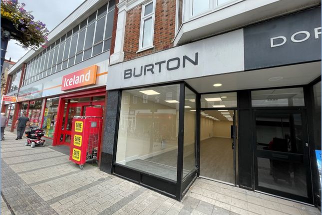 Retail premises to let in Unit 1, 54 Hamilton Road, Felixstowe, Suffolk