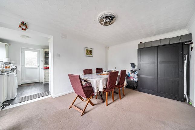 1, Celina Close, Milton Keynes photo 4