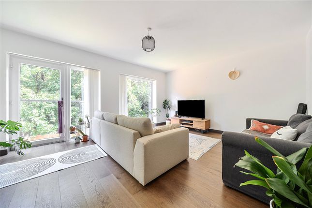 4, Greer Garson Road, Denham photo 2