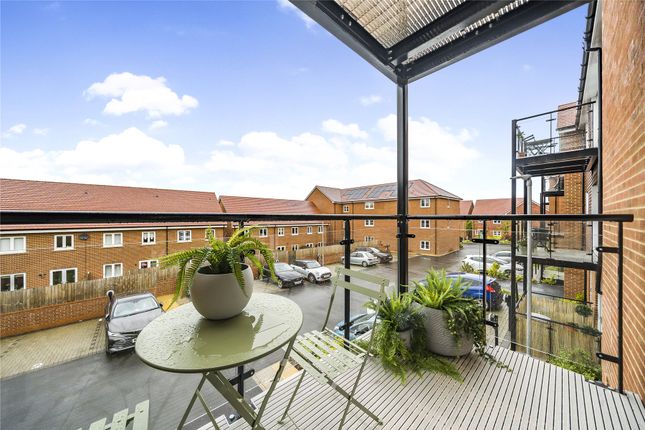 Flat for sale in Catteshall Lane, Godalming, Surrey