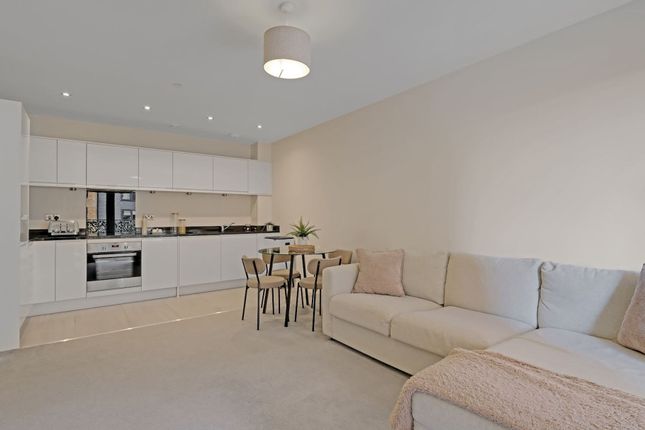 Fowler House, 9 Bowen Drive, Charlton, London photo 3
