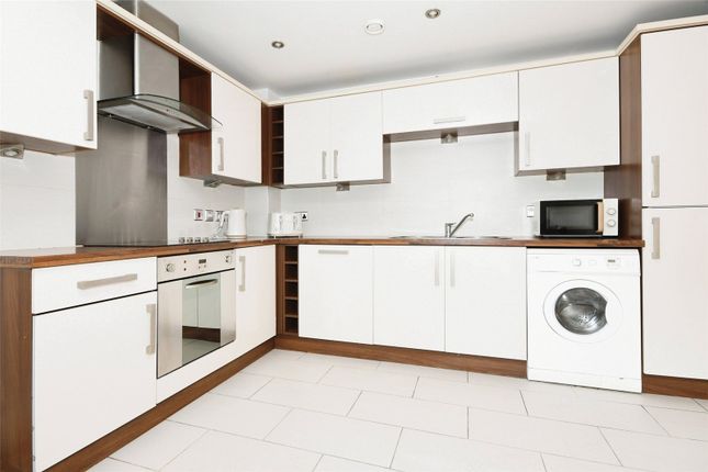 Flat for sale in Chatsworth Road, Chesterfield, Derbyshire
