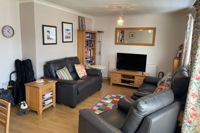 44, North Park, Fakenham photo 2