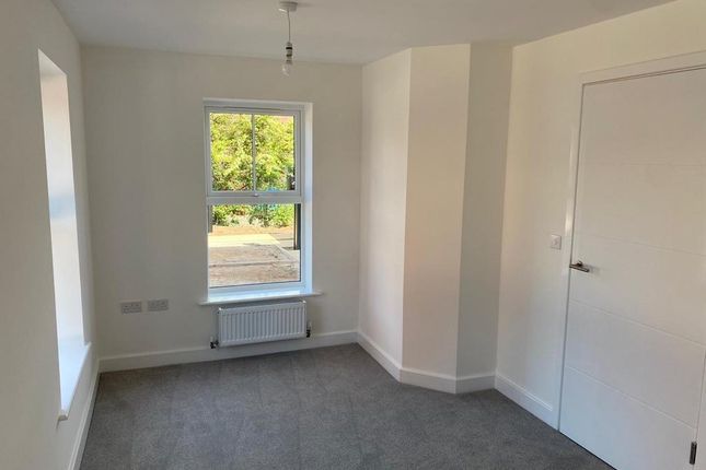 Town house to rent in Newbold Street, Nottingham