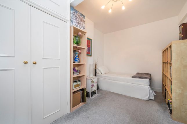 Flat for sale in Eton Garages, Lambolle Place, London