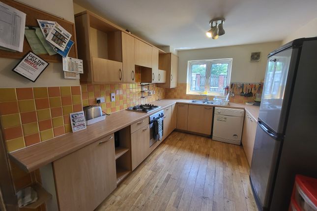 12 The Sanctuary, Hulme, Manchester photo 3