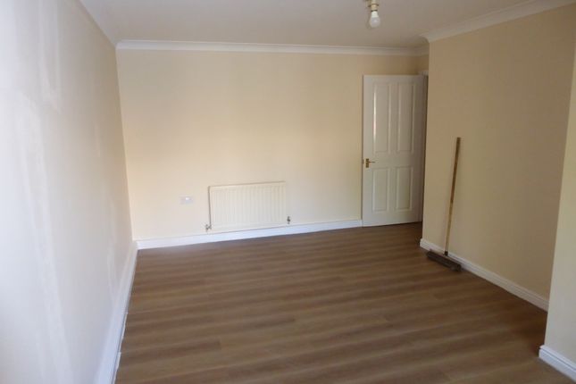 66 , Akerlea Close, Milton Keynes photo 4