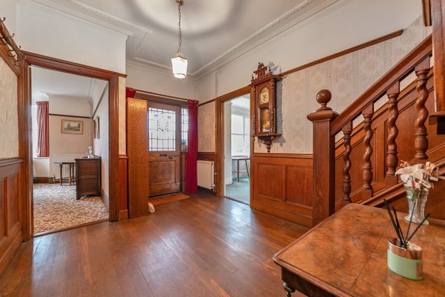 Eyeworth House, 3, Lime Tree Drive, Dunton photo 4