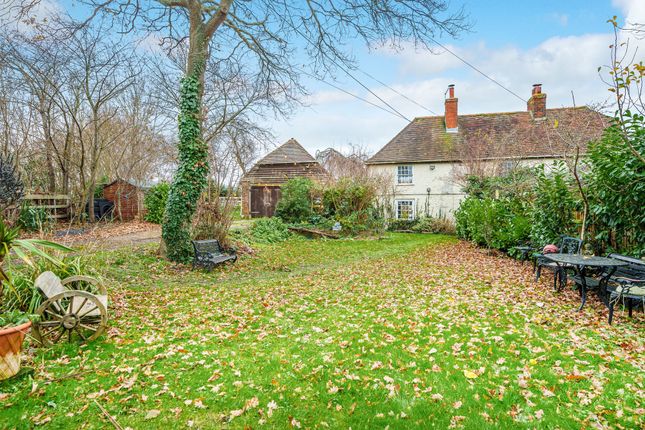Thumbnail Cottage for sale in Seasalter Road, Graveney