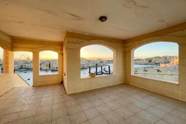 Property for sale in Malta - Zoopla