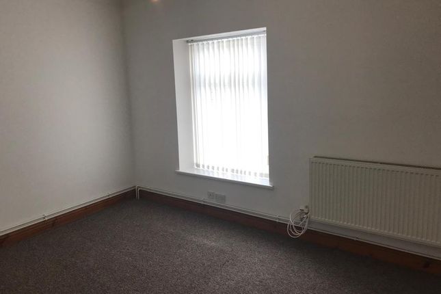 17 Phillip Street, Manselton photo 5