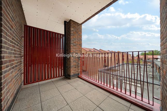 Flat 12,, 22 Centenary Road, Dagenham photo 3