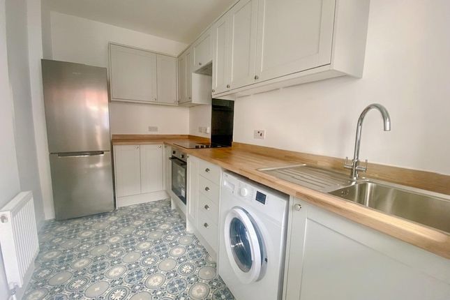 2, Belmont Mews, Camberley photo 2