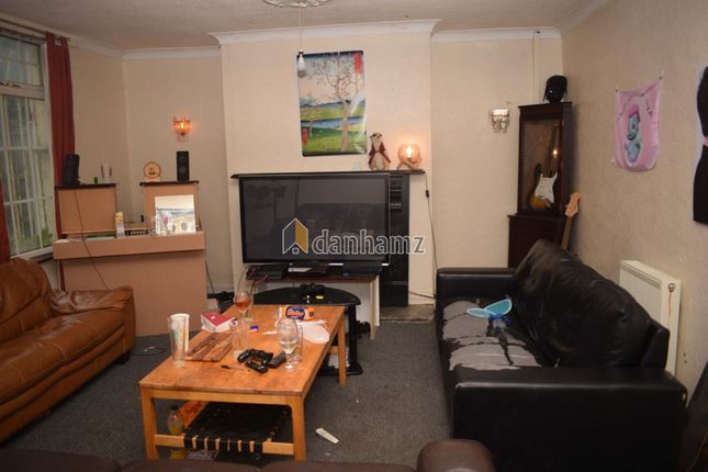 Property to rent in Cliff Road, Headingley, Leeds