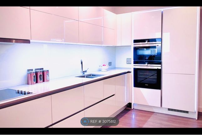 Park View Mansions, Olympic Park Avenue, London photo 4