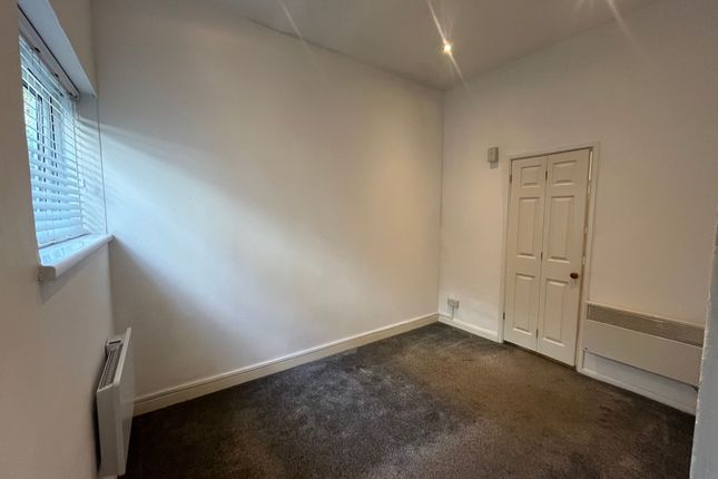 Flat 3 20 Youngs Park Road Youngs Park Road, Paignton, Paignton photo 3