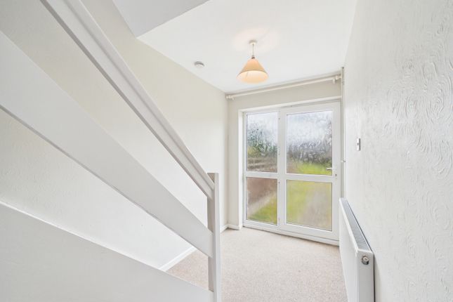 65, Maisemore, Bristol photo 2