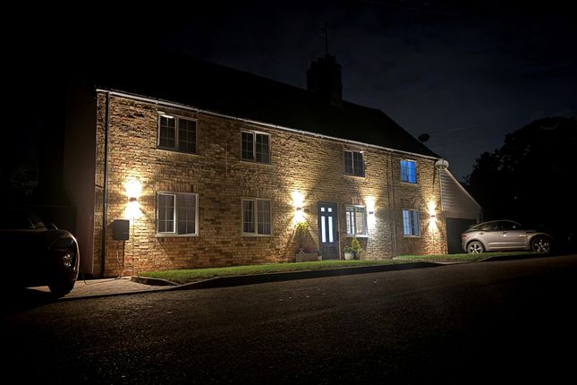 The Old Forge, Holme photo 2