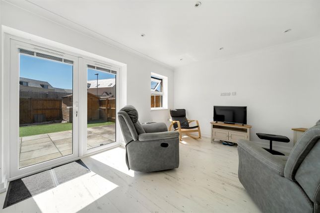 26, Alm Place, Portland photo 3