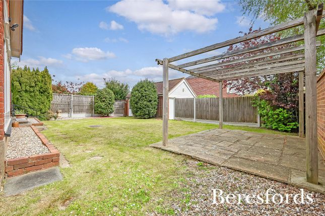 Bungalow for sale in Holden Way, Upminster