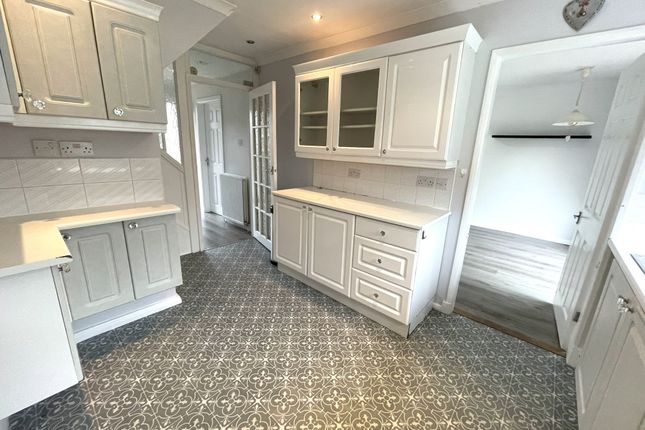 18 Sharston Crescent, Knutsford photo 3