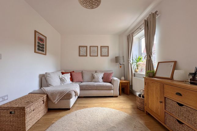 8 Sixpence Drive, North Petherton, Somerset photo 2