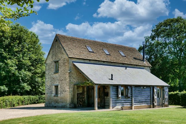 Barn conversion to rent in Dunkirk, Badminton