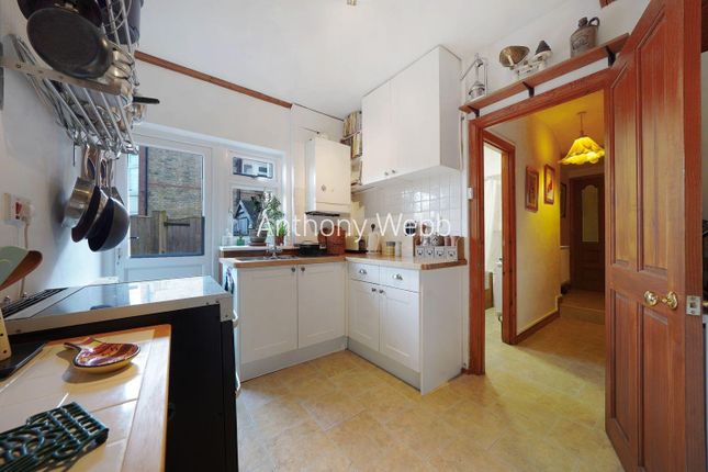 Flat for sale in Orpington Road, Winchmore Hill