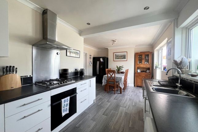 Radford Park Road, Devon photo 2