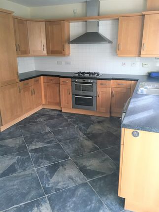 3 Tuke Grove, Room 4, Wakefield, Wakefield photo 3