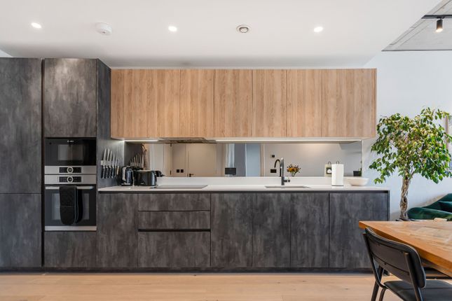 304, Empress Apartments, 13, Stanton Walk, London photo 4
