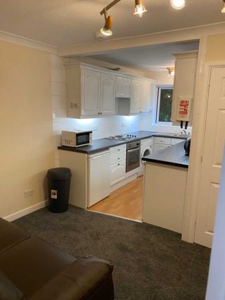 6, Lane End, Hatfield photo 4