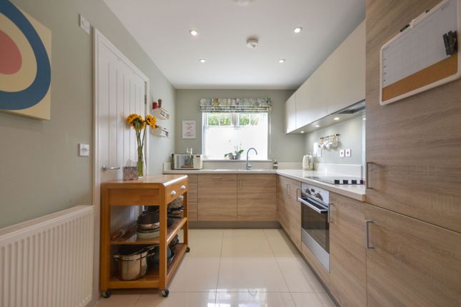 6, Smallbridge Road, Saffron Walden photo 4