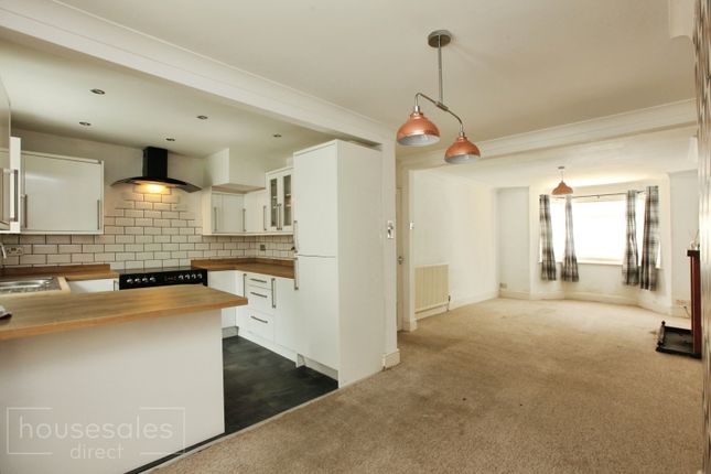 205, Teignmouth Road, Torquay photo 4