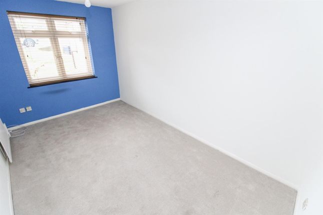 Flat for sale in Tunwell Lane, Corby
