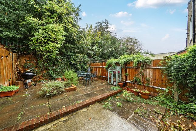 Ashmead Road, London photo 4