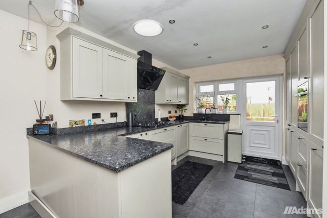 62, Cranborne Avenue, Warrington photo 4