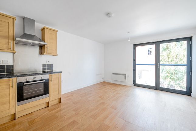 Flat 10, Coopers Court, 58, St. Pauls Road, Gloucestershire photo 2