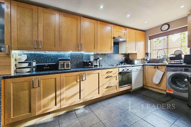 36, Greenacres, Essex photo 3