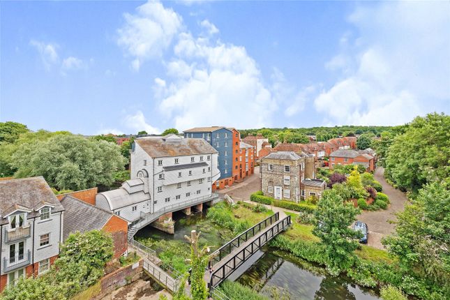 Flat for sale in Westwood Drive, Canterbury, Kent