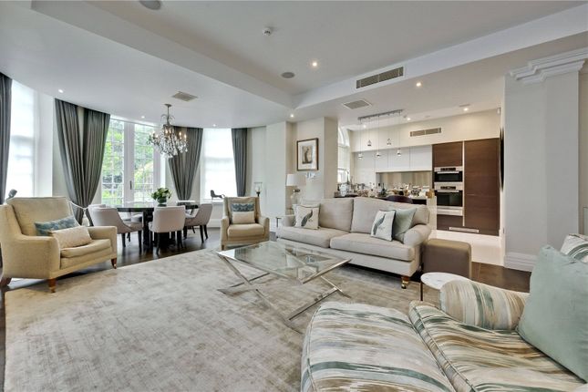 Flat for sale in Milbourne House, Princess Square, Esher, Surrey