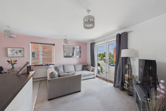 48, Scholars Way, Ashford photo 3