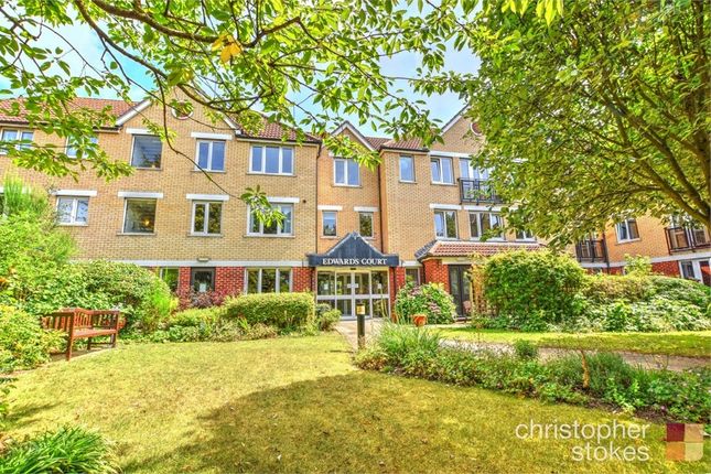 Flat for sale in Edwards Court, Turners Hill, Waltham Cross, Hertfordshire