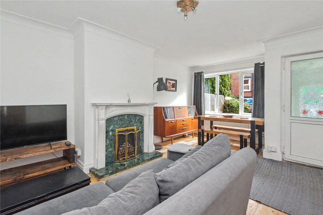 27, Norman Row, West Yorkshire photo 3