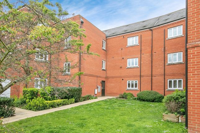 Flat for sale in Springham Drive, Mile End, Colchester