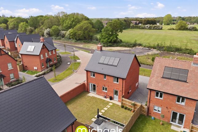 29, Betony Way, Colchester photo 2